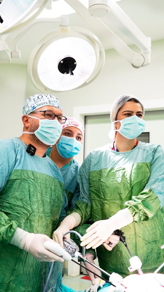 Mastering the First Impression: Your intriguing post title goes here Surgical team of three focused doctors operating in a hospital in Elazığ, Türkiye.
